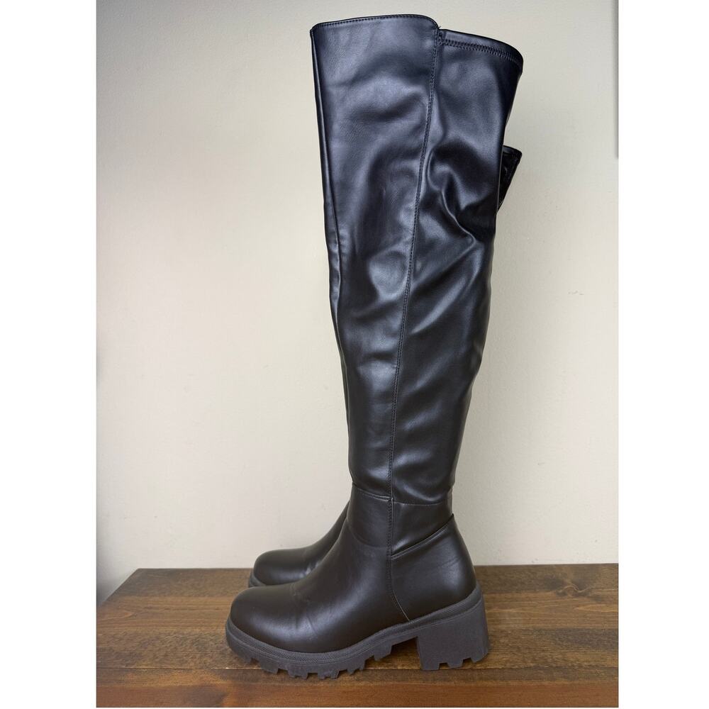 Report Black Faux Leather Lugged Sole Over the Knee Boots OTK Women's Size 7.5 - Picture 2 of 8